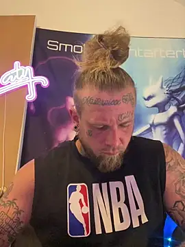 Smokebluntafterblunt online show from 06-15-26, 02:39