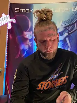 Smokebluntafterblunt online show from 03-19-26, 01:44