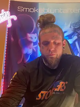 Smokebluntafterblunt online show from 03-20-26, 01:50