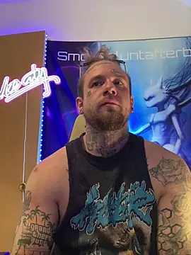 Smokebluntafterblunt online show from 03-26-26, 04:38