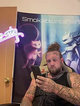 Smokebluntafterblunt online show from 06-24-26, 09:01