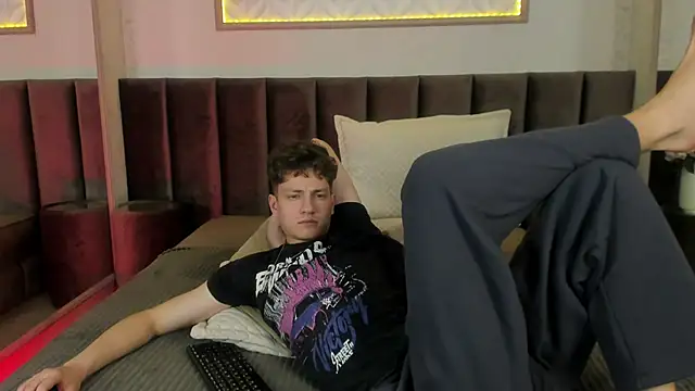 StefanBev online show from 03-08-26, 02:04