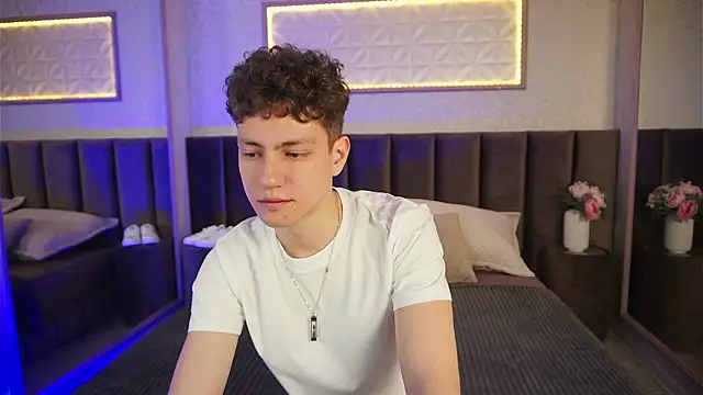 StefanBev online show from 03-12-26, 07:40