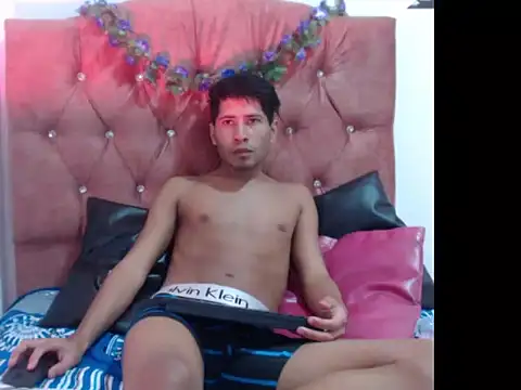 axel rosse012 online show from 02-10-26, 03:05