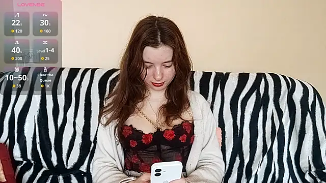 Snapshot of LanitaHemple chatting on 03-24-26, 07:19 LanitaHemple online show from 03-24-26, 07:19