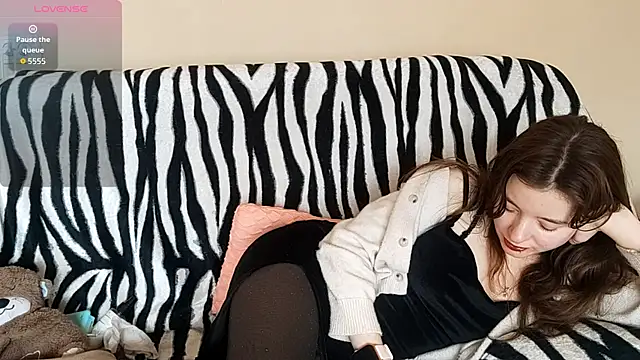 Snapshot of LanitaHemple chatting on 03-25-26, 07:19 LanitaHemple online show from 03-25-26, 07:19