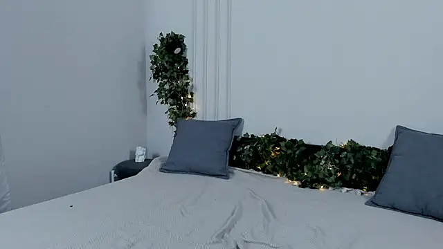 xdigitalxhoe online show from 02-11-26, 07:58