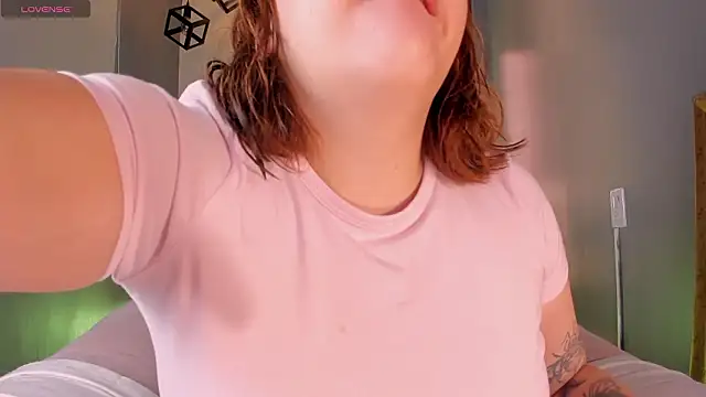 Snapshot of SimonaStar chatting on 02-28-26, 12:49 SimonaStar online show from 02-28-26, 12:49