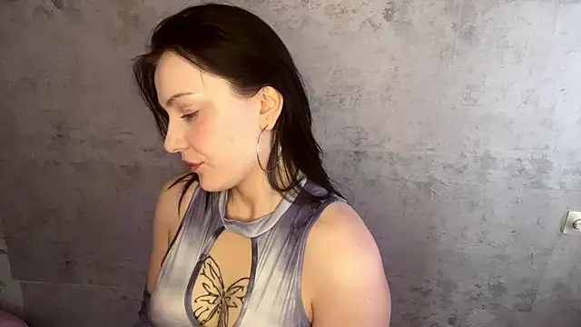 Mona Fox online show from 02-15-26, 07:51