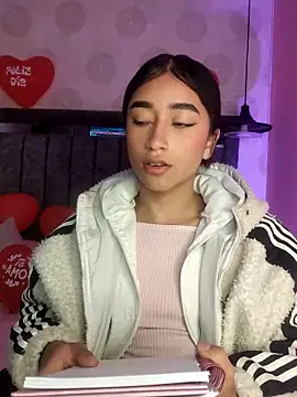 alahia pink online show from 02-21-26, 04:14