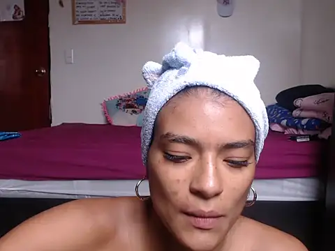 Snapshot of sami_sweet888 chatting on 06-07-26, 03:17 sami sweet888 online show from 06-07-26, 03:17