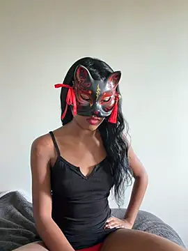 LadyKitsune online show from 06-12-26, 03:54