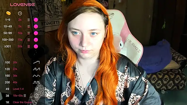 Snapshot of shamy_lily chatting on 05-19-26, 08:27 shamy lily online show from 05-19-26, 08:27