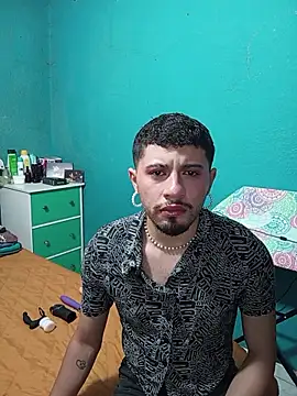 Amaru velvet online show from 04-23-26, 04:19