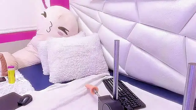 Eloisa Morgan online show from 03-21-26, 03:52