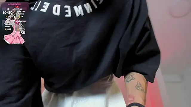 Snapshot of Axarasss_ chatting on 02-27-26, 12:16 Axarasss online show from 02-27-26, 12:16