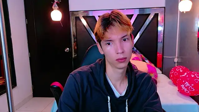 Liam Green1 online show from 02-14-26, 12:05