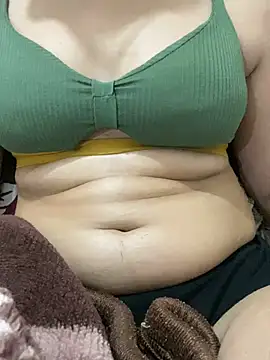 unicornbabe23 online show from 04-01-26, 07:31