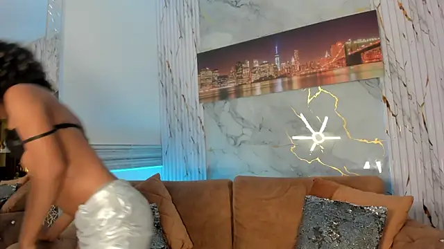 Thiana Rogers online show from 03-24-26, 08:20