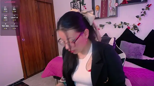 QueenRose94 online show from 02-19-26, 01:08