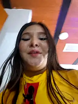 Snapshot of Wild_lilhyy chatting on 04-21-26, 01:42 Wild lilhyy online show from 04-21-26, 01:42