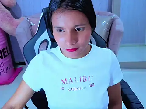 Cataleya23 a online show from 04-11-26, 09:29