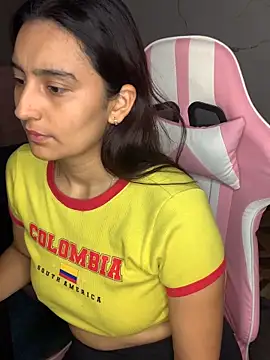 -BabyLuna online show from 04-08-26, 12:39