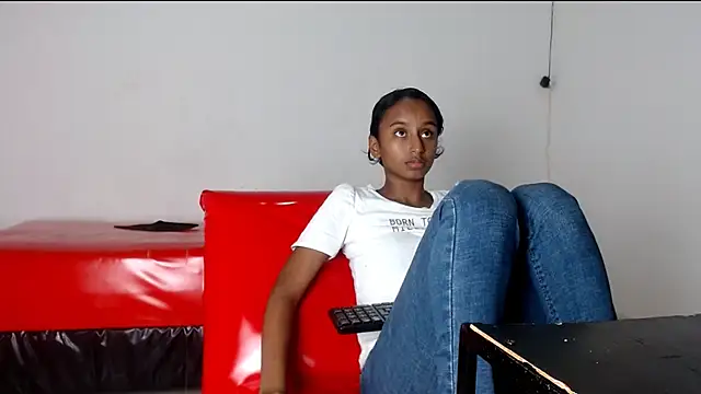 valeryskinnyvagi online show from 04-07-26, 12:01