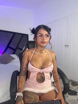 Abi sexxx1 online show from 05-06-26, 01:15