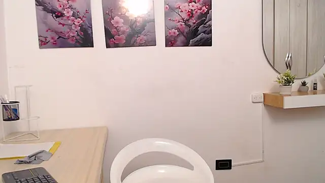 Kitty f00x online show from 03-07-26, 07:19