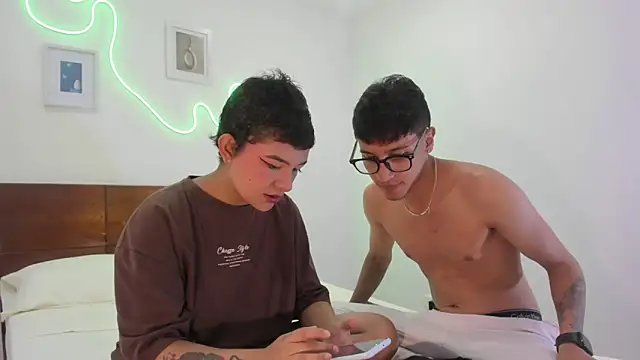 Snapshot of hardcoreheat_ind chatting on 02-09-26, 11:03 hardcoreheat ind online show from 02-09-26, 11:03