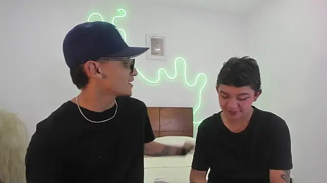 Snapshot of hardcoreheat_ind chatting on 02-13-26, 11:05 hardcoreheat ind online show from 02-13-26, 11:05