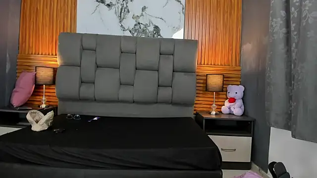  MilaRose  online show from 04-09-26, 07:31