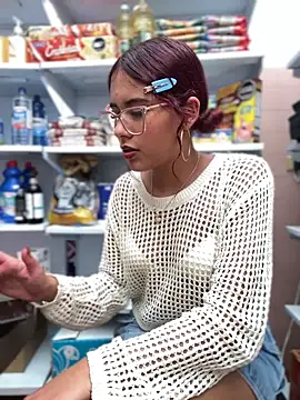 Rylia online show from 04-10-26, 07:21