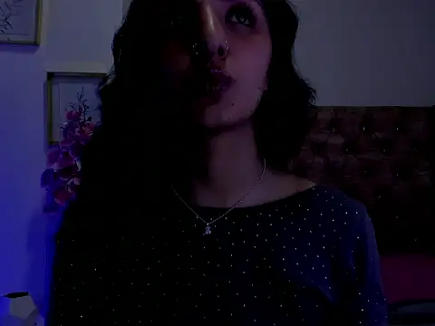 Snapshot of Aris_Suarez chatting on 05-28-26, 05:37 Aris Suarez online show from 05-28-26, 05:37