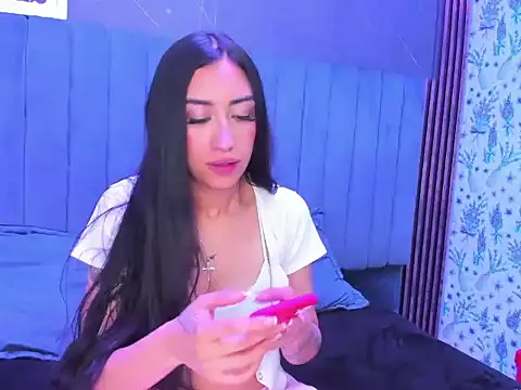 TiffanyDream8 online show from 04-09-26, 10:05