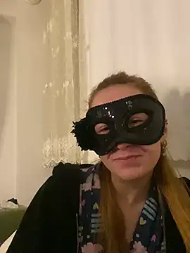 Snapshot of seluna_baby chatting on 02-24-26, 12:11 seluna baby online show from 02-24-26, 12:11