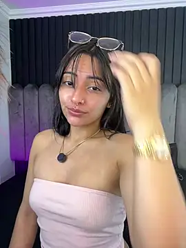 Nanda vixen  online show from 03-21-26, 08:46