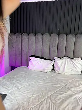 Nanda vixen  online show from 03-24-26, 12:21