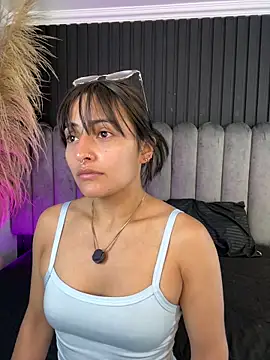 Nanda vixen  online show from 03-11-26, 08:14