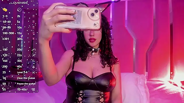 Snapshot of SOOLSTOONE chatting on 02-26-26, 08:53 SOOLSTOONE online show from 02-26-26, 08:53