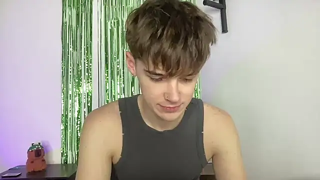 Snapshot of YourMilkyGuy chatting on 03-14-26, 05:08 YourMilkyGuy online show from 03-14-26, 05:08