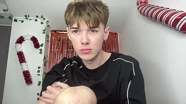 YourMilkyGuy online show from 02-10-26, 04:17