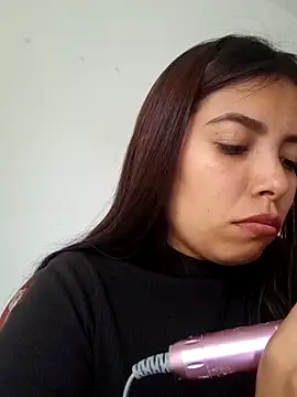 Ariana Castillo   online show from 02-22-26, 03:24