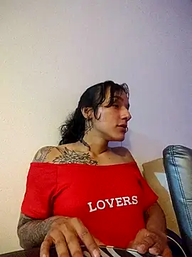 Snapshot of Fit_valkiria chatting on 02-23-26, 08:26 Fit valkiria online show from 02-23-26, 08:26