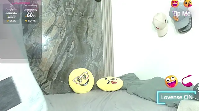 Damian-and-Camerum online show from 03-28-26, 03:29