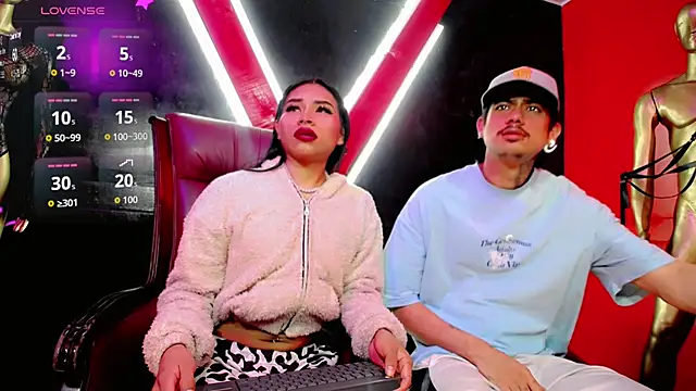 Snapshot of Damian-and-Camerum chatting on 02-26-26, 03:17 Damian-and-Camerum online show from 02-26-26, 03:17