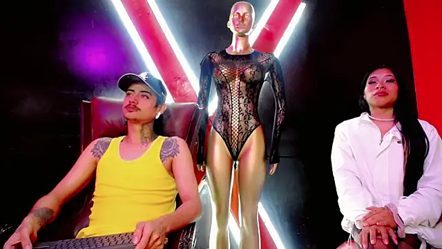 Snapshot of Damian-and-Camerum chatting on 02-24-26, 03:07 Damian-and-Camerum online show from 02-24-26, 03:07