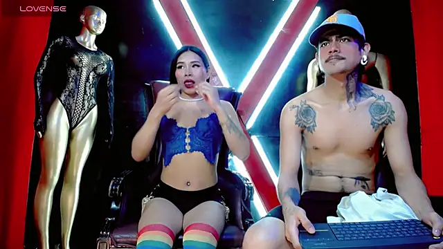 Snapshot of Damian-and-Camerum chatting on 02-14-26, 03:18 Damian-and-Camerum online show from 02-14-26, 03:18