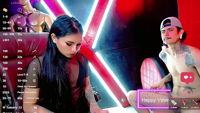 Snapshot of Damian-and-Camerum chatting on 02-15-26, 07:51 Damian-and-Camerum online show from 02-15-26, 07:51